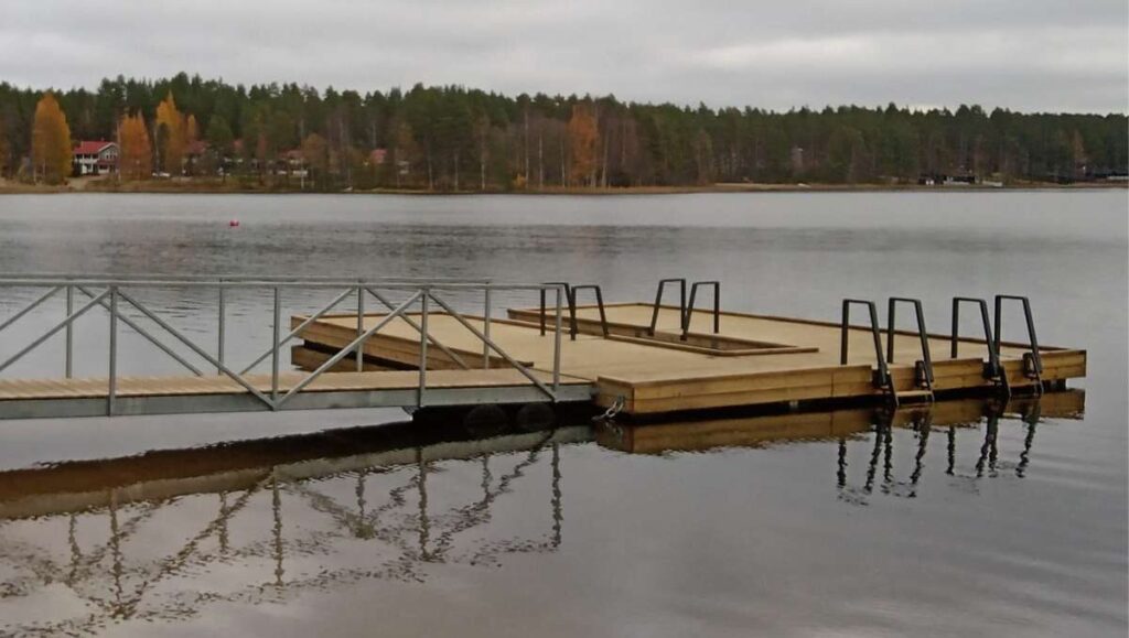 Savorak-melontalaituri-Vuokatti_sivulta-kaukaa-1-e1731936507810.jpg